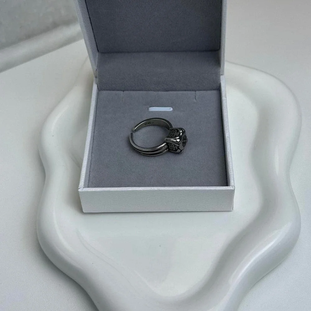 silver y2k ring